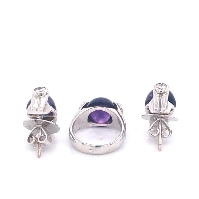 Modern 10kw Cabochon Amethyst Ring and Earing Diamond Set, 3 Pieces For Sale - Image 3 of 3