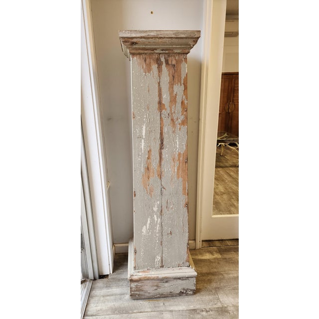 Antique primitive pine wood pedestals/plinth with original paint, originally from an East Hampton estate. Gorgeous painted...