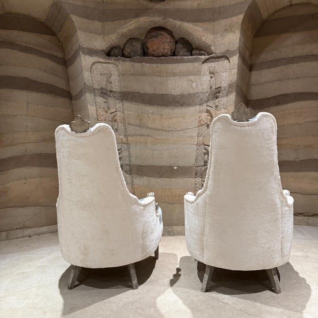 1950s French Hollywood Regency Original Pair Armchairs Tufted Blue White Velvet For Sale - Image 5 of 8