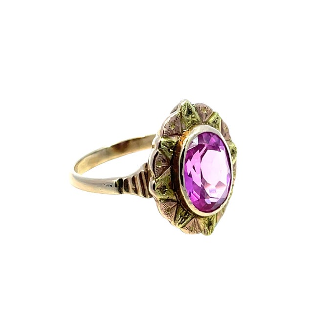 Modern Vintage 10k Yellow Gold Oval Pink Gem Ring, Size 5 For Sale - Image 3 of 4