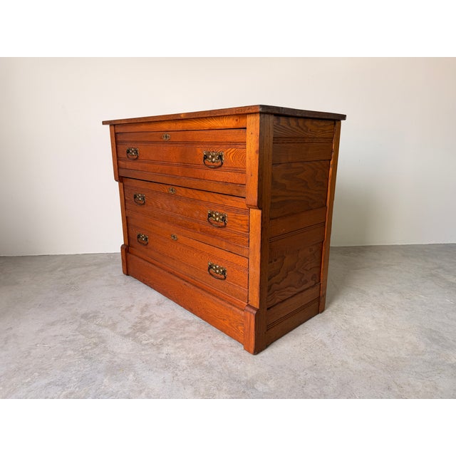 1960s Vintage American Traditional Three Drawer Chest With Brass Handles For Sale - Image 5 of 17