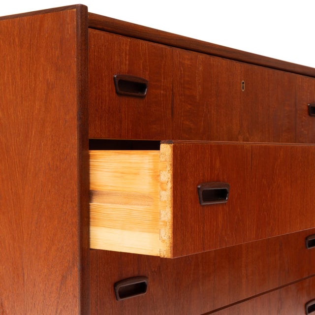 1960s Vintage Danish Mid-Century Modern Four Drawer Lowboy Dresser For Sale - Image 5 of 7