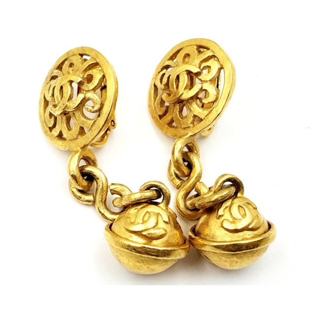 1990s 1990s Chanel Vintage Gold Plated CC Filigree Round Bell Dangle Clip on Earrings, A Pair For Sale - Image 5 of 6