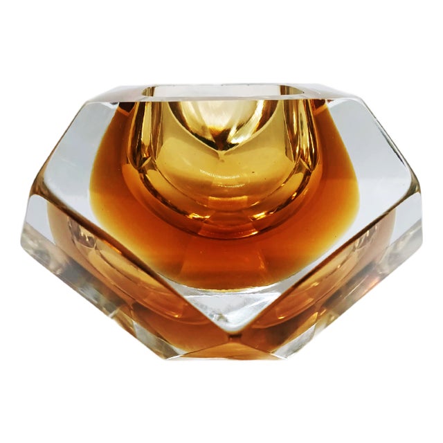 Italian Multifaceted Ashtray in Murano Glass by Flavio Poli for Seguso, 1960s For Sale
