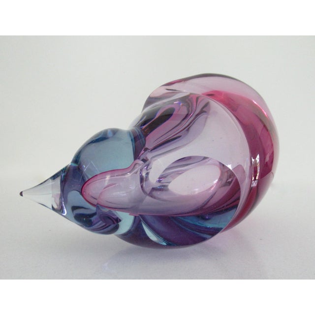 C.1970's Italian Archimede SegusoHand-Blown Murano Conch Shell - Cool Blue, Amethyst & Red Color Combo For Sale - Image 12 of 13