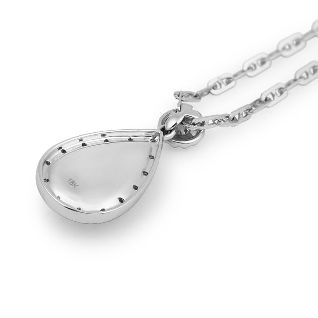 1920s 1920s 3.25 Carat Colombian Emerald Diamond 18k White Gold Pendant Necklace For Sale - Image 5 of 8