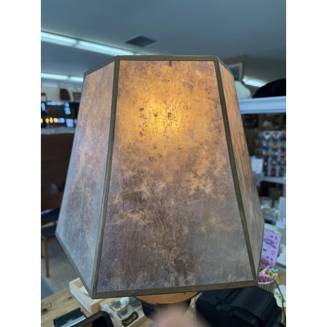 Neoclassical Vintage Neoclassical Style Table Lamp With Classic Urn Shape Base For Sale - Image 3 of 9