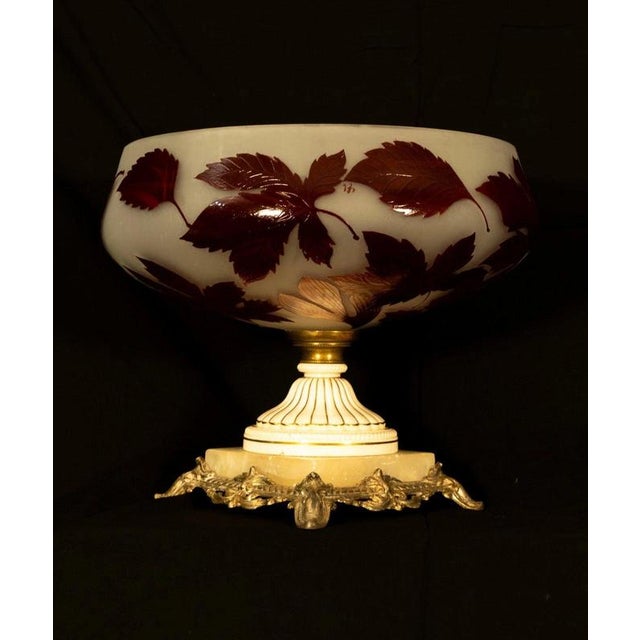 French Art Nouveau Cameo Glass Centrepiece with Oak Leaves, 1900s For Sale - Image 3 of 7