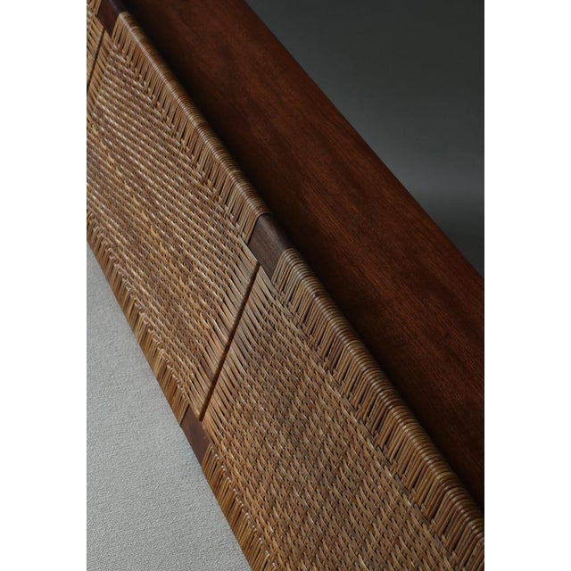 Brown Danish Modern GE7 Daybed in Teak and Rattan attributed to Hans J. Wegner for Getama, 1950s For Sale - Image 8 of 18