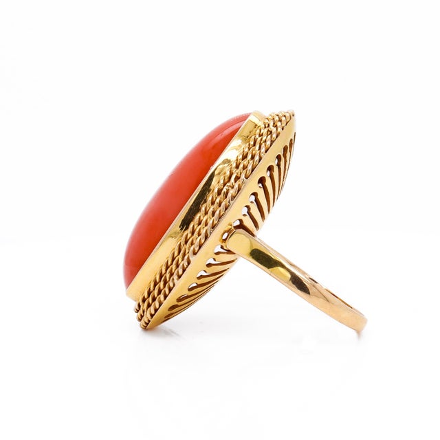 Red Mid-Century 18k Gold & 24.5 Ct Japanese Red/Orange Coral Cabochon Cocktail Ring For Sale - Image 8 of 12