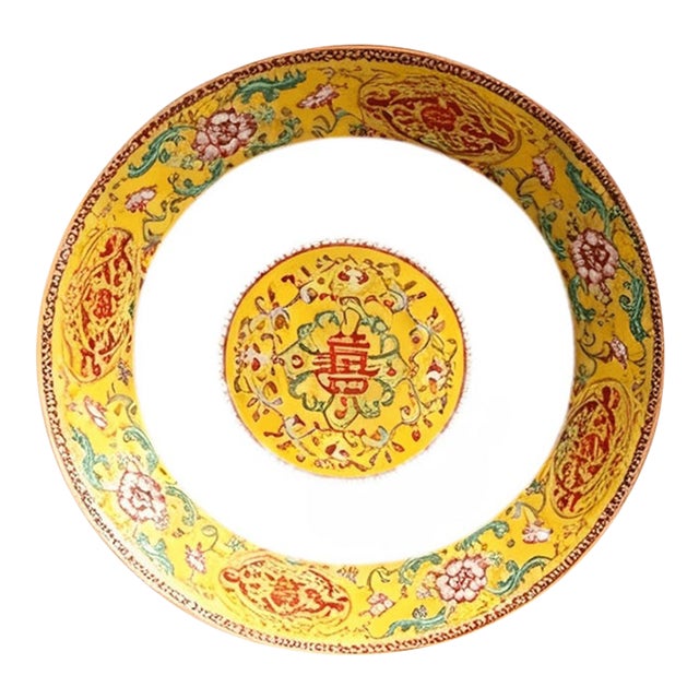 Chinese Ceramic Plate,Qianlong Marked Famille Rose Porcelain Plate Hand Painted Flowers Pattern For Sale