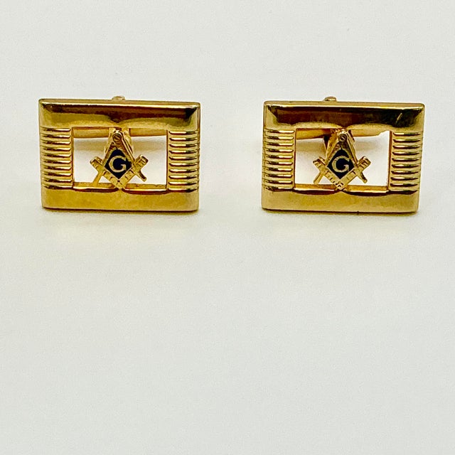 This is a dramatic pair of Cuff Links from the 1950s. We have curated a collection of Mid-Century Cuff Links and Tie Clip...