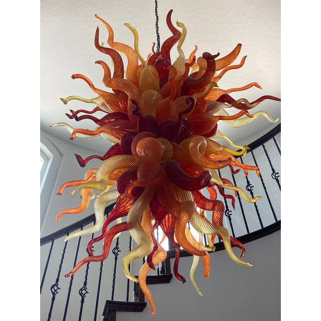 Dale Chihuly Attributed to Dale Chihuly Chandelier For Sale - Image 4 of 6