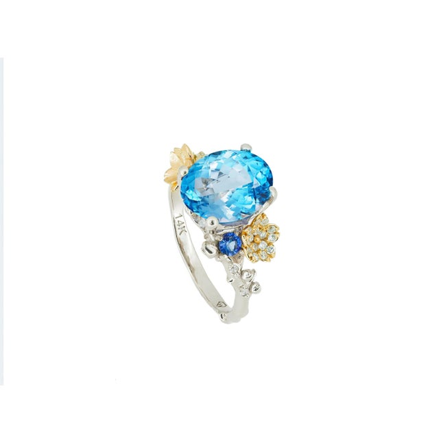Blue Topaz Cocktail Ring in 14k Gold Size 6.75 (All Sizes Available) For Sale - Image 4 of 8