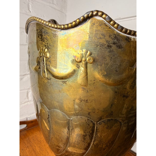 Vintage Extra Large Neoclassical Footed Trophy Urn | Ornate Scalloped Vase/Urn/Champagne Bucket For Sale In Pittsburgh - Image 6 of 16
