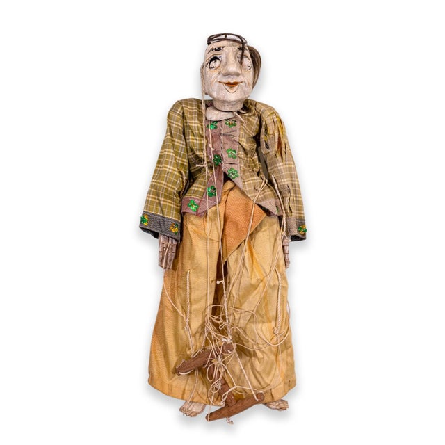 Folk Art Pair of Antique Burmese Thailand Marionette Puppet Dolls Folk Art For Sale - Image 3 of 11