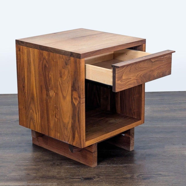 Modern Vermont Furniture Company One Drawer Walnut Nightstand For Sale - Image 3 of 10