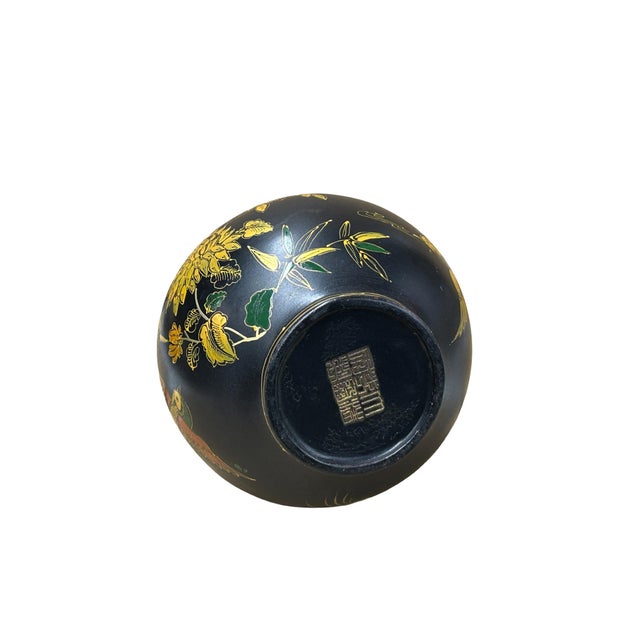 1990s Chinese Black Lacquer Color Graphic Decorative Wood Vase Art For Sale - Image 5 of 5