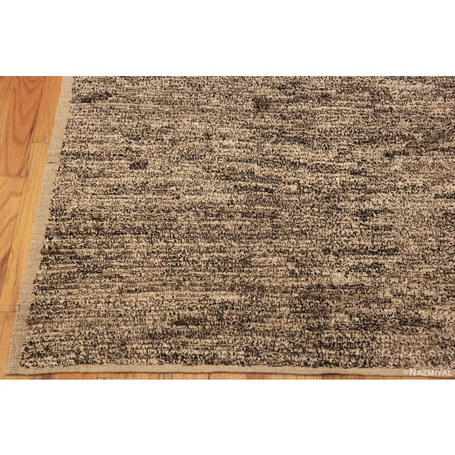 Textured Beige Modern Moroccan Rug For Sale - Image 4 of 5