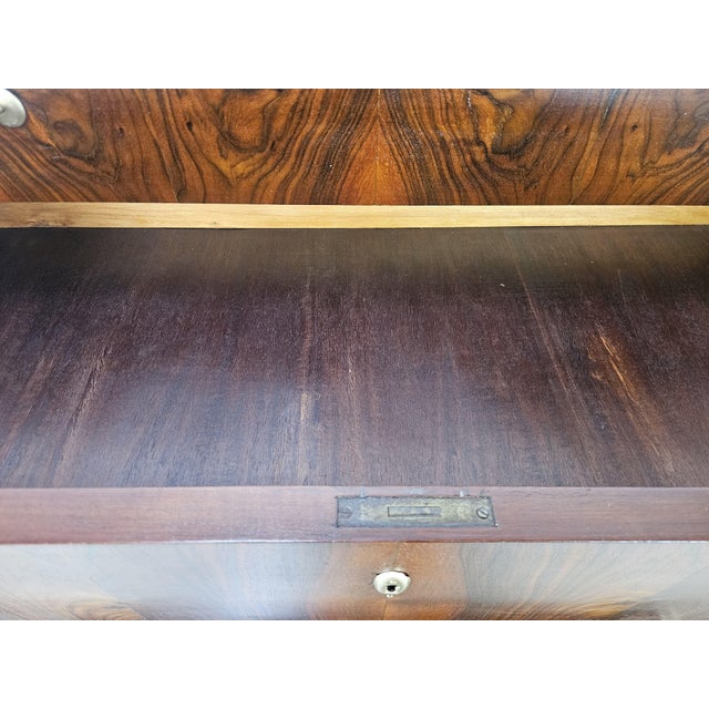 Art Deco Mahogany and Pink Maple Chest of Drawers with Mirror Top, 1940 For Sale - Image 18 of 18