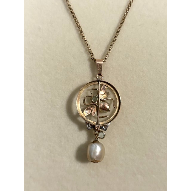 1900-1909 9 Ct Gold Fly Necklace With Diamonds, Pearls, and Aquamarine For Sale In Los Angeles - Image 6 of 7