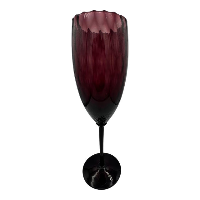 Mid-Century Italian Empoli-Style Amethyst Optic Footed Art Glass Vase For Sale