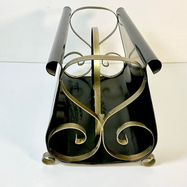 1950s Vintage Arts & Crafts Boho Chic Hand Painted Tole Metal Magazine Rack For Sale - Image 11 of 12