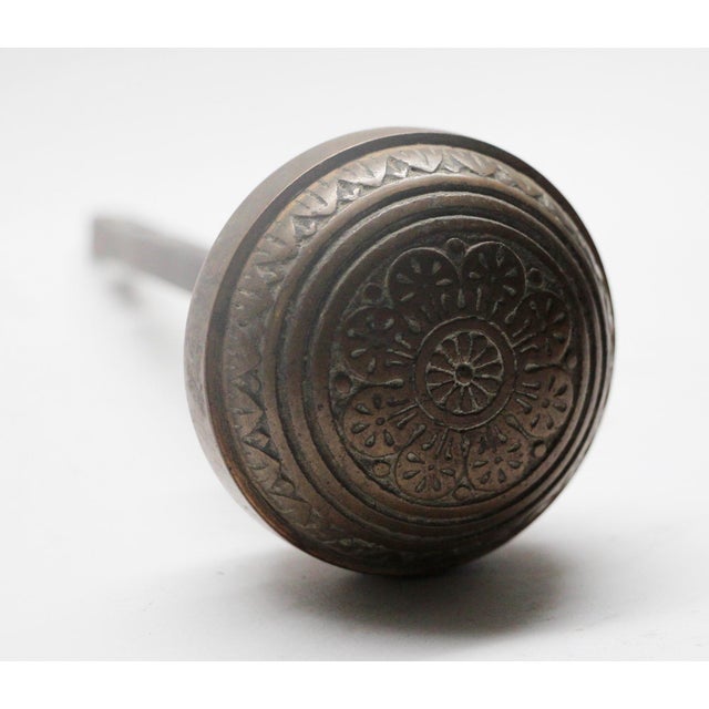 This Vernacular style 8 fold door knob was made by Nashua in the 1884 catalog. It is part of the K-20100 group. The...