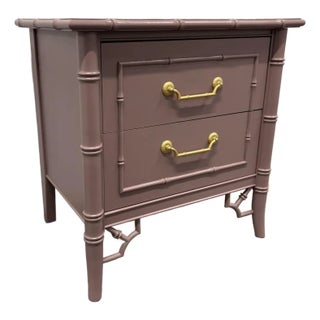 Late 20th Century Chinoiserie Coastal Nightstand by Thomasville For Sale