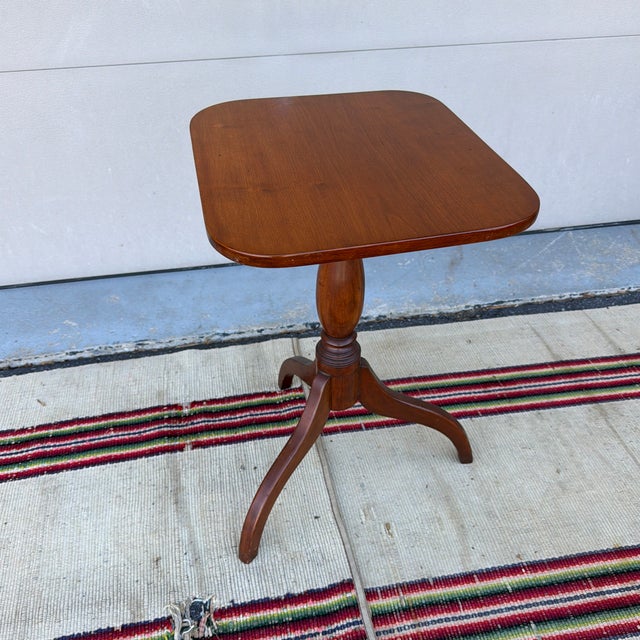 Antique Cherry Federal Spider-Leg Candlestand, New England, Circa 1820s For Sale - Image 11 of 12
