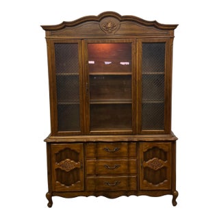 Vintage Broyhill French Country Style Walnut China / Display Cabinet For Sale