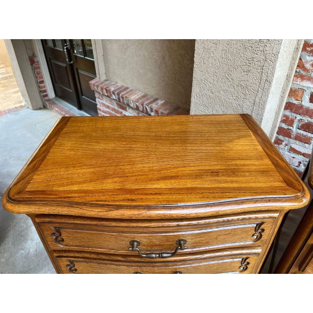 Pair Vintage French Chests 7 Drawer Semainier Louis XV Style Carved Oak For Sale - Image 11 of 18
