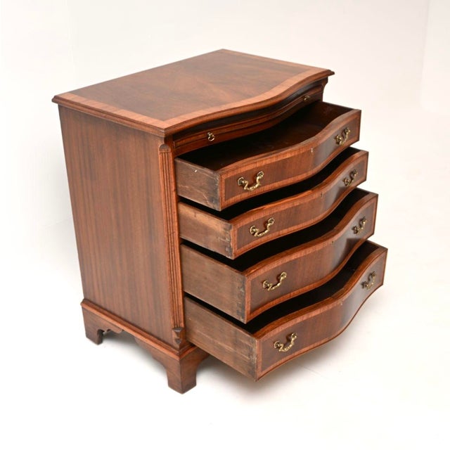 Vintage Georgian Style Chest of Drawers, 1930 For Sale - Image 6 of 11