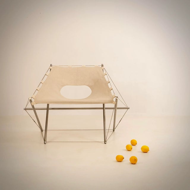 Reference: First example of a self-supporting structure I have official proof of authenticity such as vintage catalogs,...