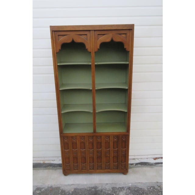 Mid 20th Century Drexel Esperanto Collection Shelving Display Cabinet Bookshelf 6202 For Sale - Image 9 of 18