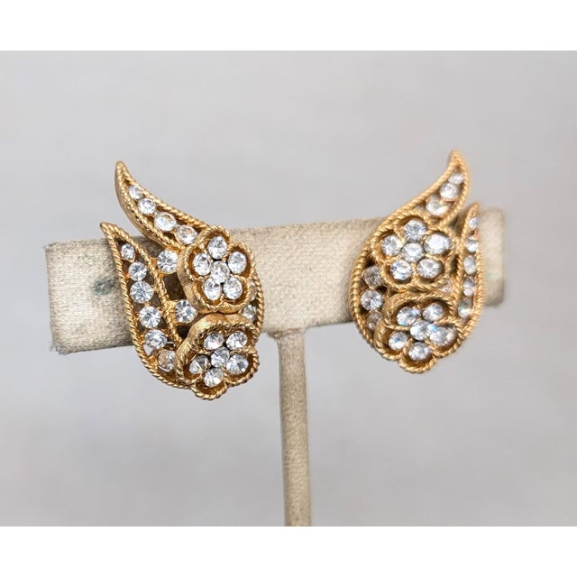 Trifari Vintage Signed Crown Trifari Goldtone Clear Rhinestone Flower Clip Earrings-2 Pieces For Sale - Image 4 of 7