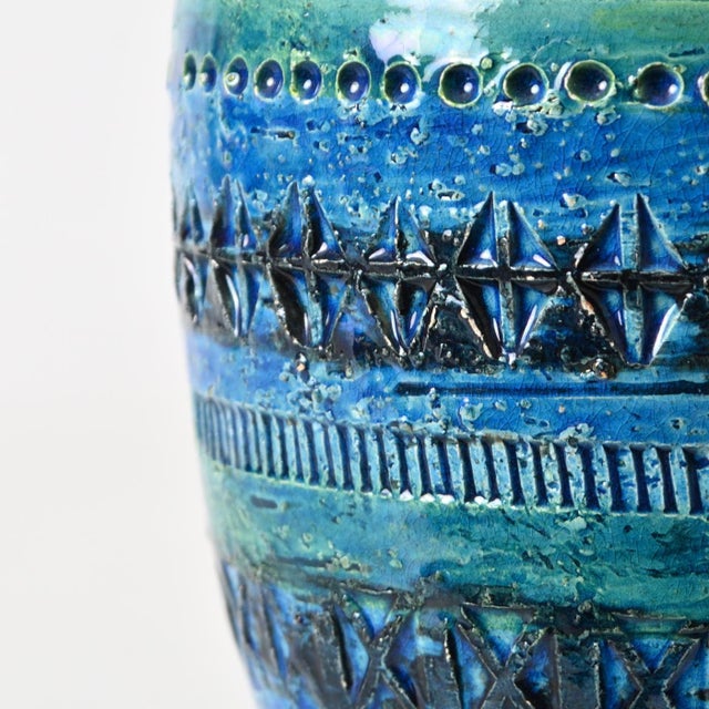 Mid-Century Modern Rimini Blue Flower Pot by Aldo Londi for Bitossi, 1960s For Sale - Image 3 of 9