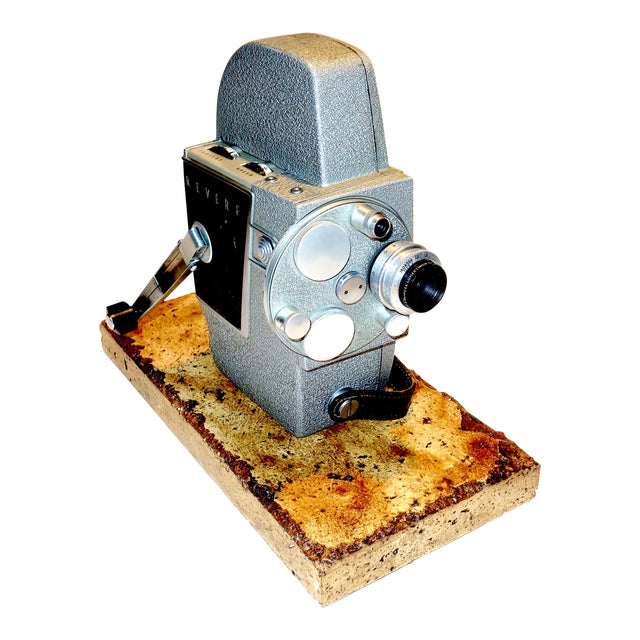 Revere 16mm Portable Camera Circa Mid 20th C. For Sale