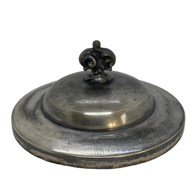 Late 19th Century Late 19th Century C.F. Monroe Glass Wavecrest Floral Decorated Opal Ware Biscuit Cracker Barrel With Silver Plated Handle and Lid For Sale - Image 5 of 13