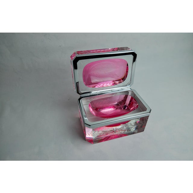 Engraved Sommerso Jewelry Box in Murano Glass attributed to Mandruzzato, Italy, 1960s For Sale - Image 4 of 9