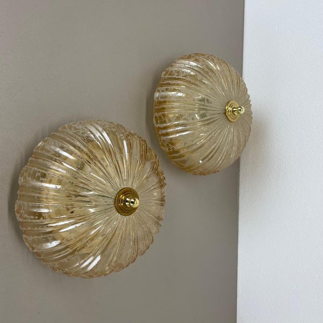 German Textured Amber Glass Wall Lights, 1970s, Set of 2 For Sale - Image 4 of 18