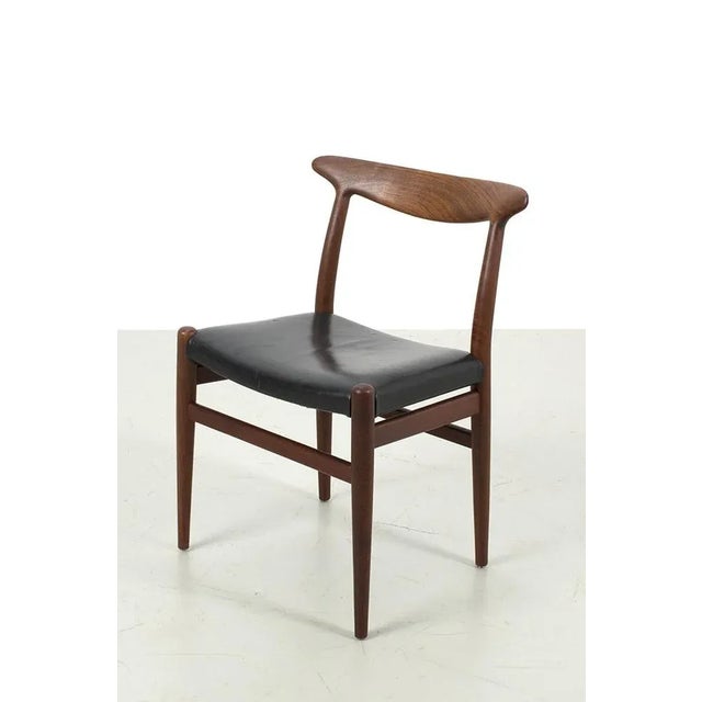 Wonderful set of 4 ‘w2’ chairs designed by hans wegner for c.m. Madsen denmark, 1953. The chairs have beautiful oak wooden...