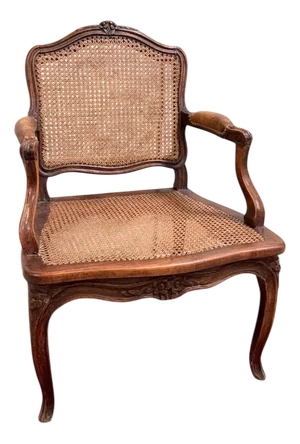 Louis XV Provençal Armchair in Carved Walnut