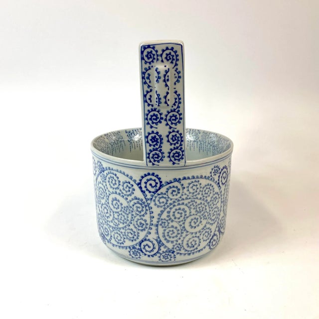 Contemporary 1990s Porcelain Blue and White Container For Sale - Image 3 of 9
