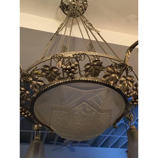 1940s French Art Deco Chandelier With Grapes Motif For Sale - Image 5 of 6