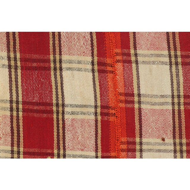 Tribal Vintage Jajim Qashqai Persian Kilim, Red & Ivory Geometric Pattern - Rug & Kilim For Sale - Image 3 of 7