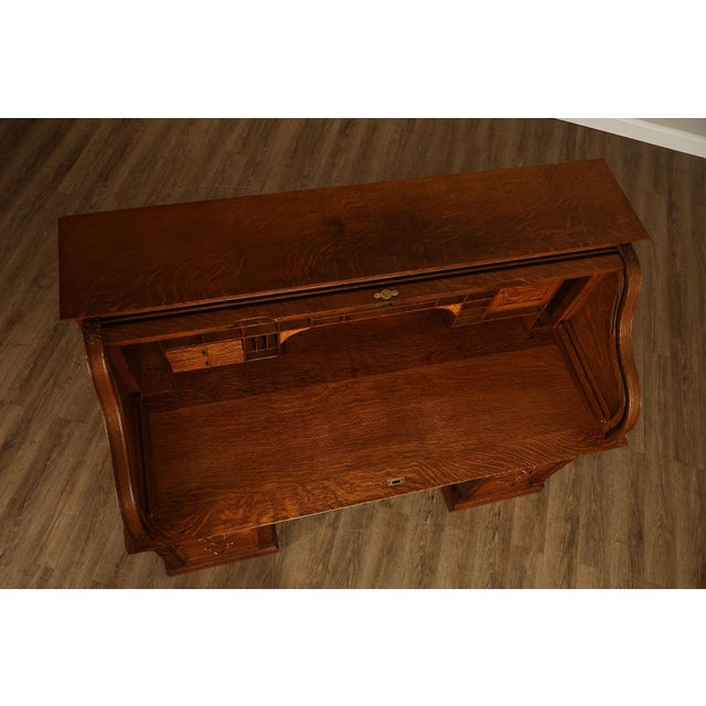 Brown Exceptional Antique Quarter Sawn Oak Roll Top Desk With Carved 'Reading Hardware Co." Crest Panel For Sale - Image 8 of 18