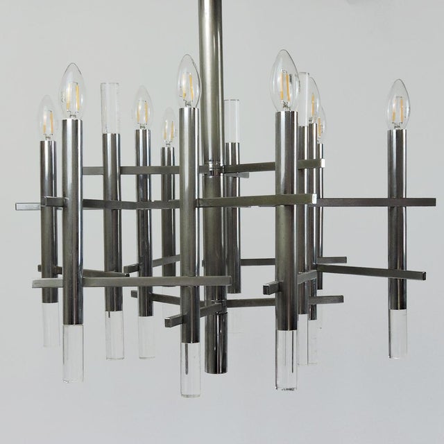 Chrome and Acrylic Glass Chandelier by Sciolari, 1970s For Sale - Image 11 of 14