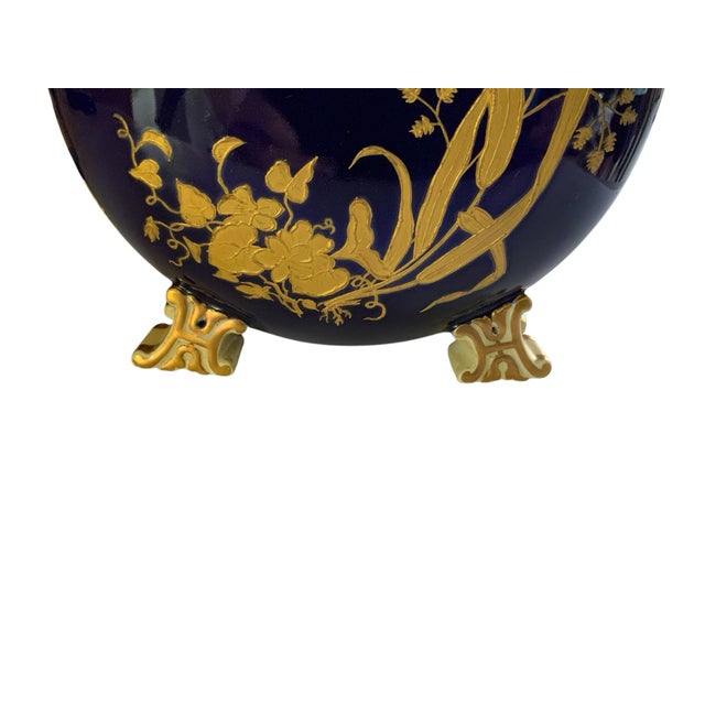 Pair Antique Grainger Cobalt Blue Porcelain Moon Pilgrim Flasks Snake Handles C. 1880 Gilt Vases Made in England For Sale - Image 4 of 8