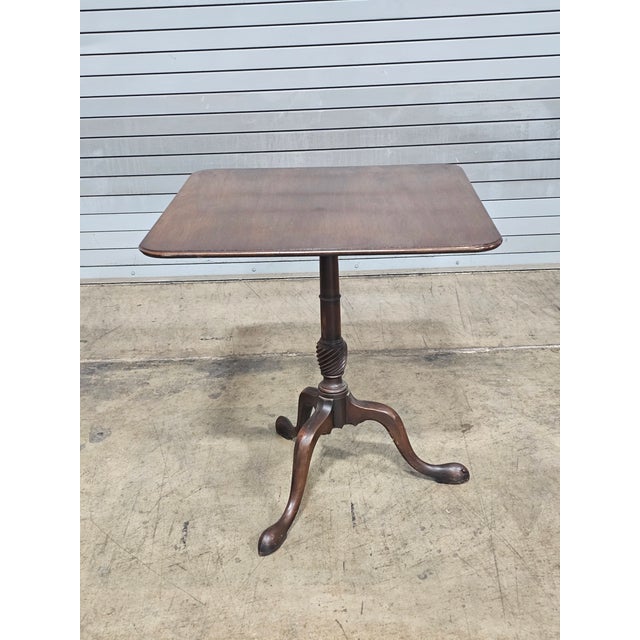 Kittinger Late 20th Century Kittinger Williamsburg Mahogany Square Tilt Top Table Occasional Table Cw 69 For Sale - Image 4 of 11